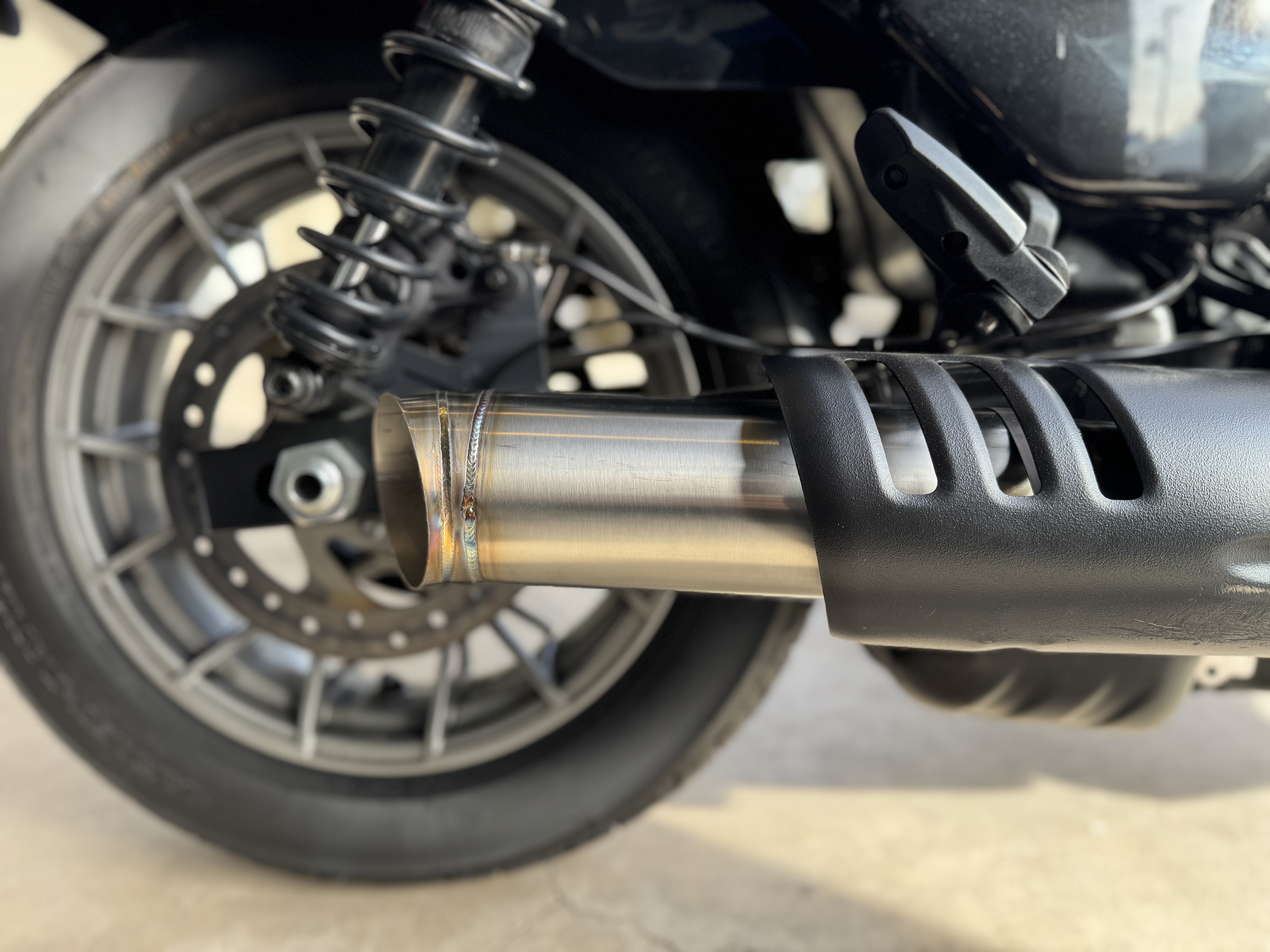 High-Power Nightster Slip On Muffler